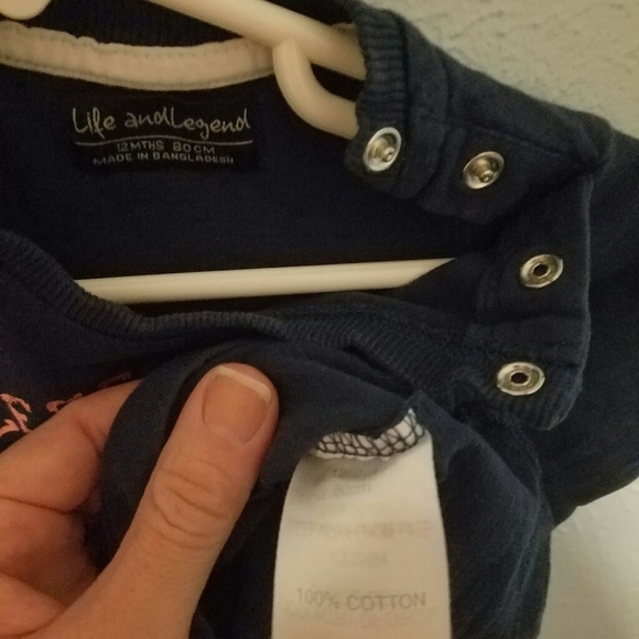 Snap Shoulder Cotton Tee Athlete - Picture 2 of 2